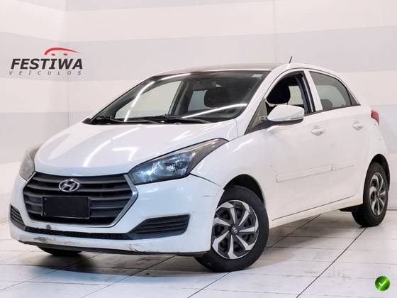 HYUNDAI HB20 1.0 COMFORT PLUS 12V FLEX 4P MANUAL
